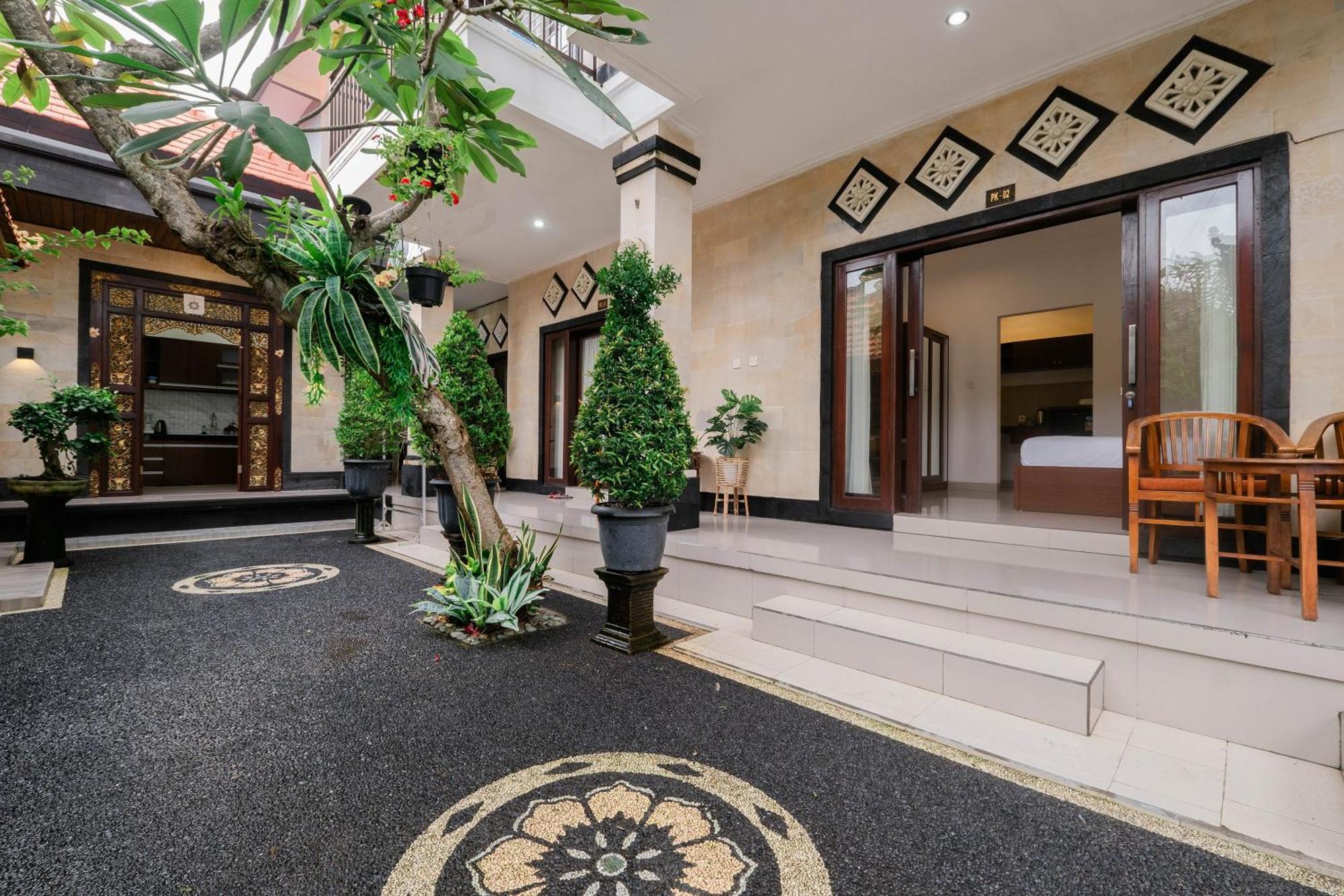 Puri Kasih Home Stay サヌール エクステリア 写真