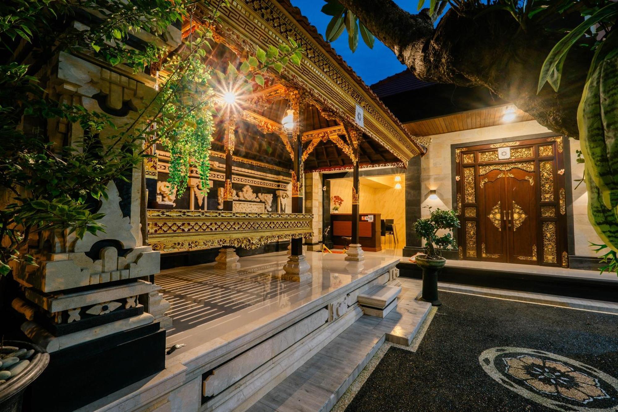 Puri Kasih Home Stay サヌール エクステリア 写真
