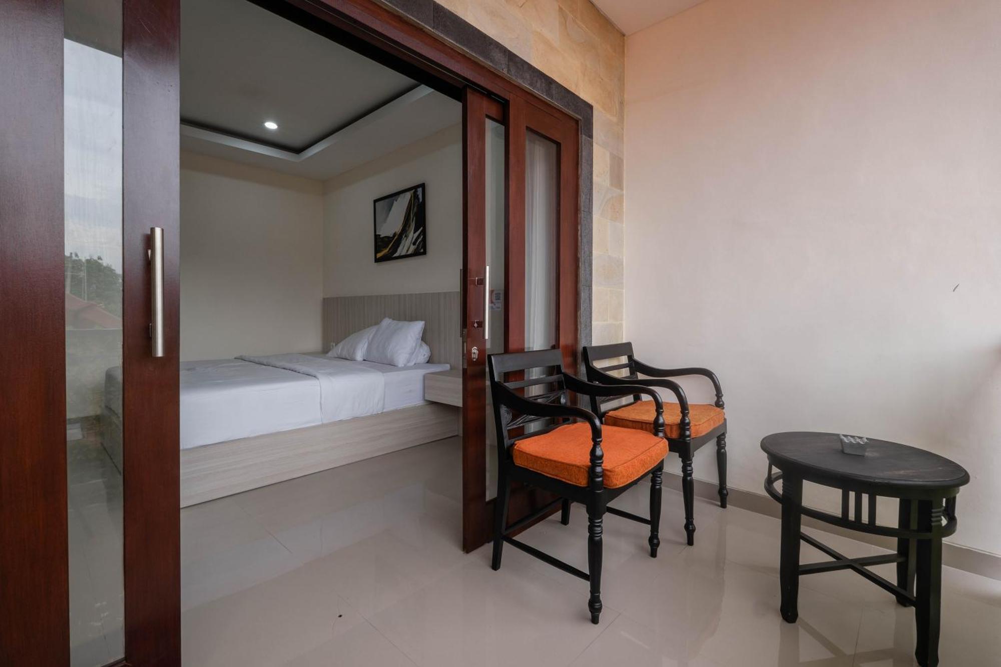 Puri Kasih Home Stay サヌール エクステリア 写真