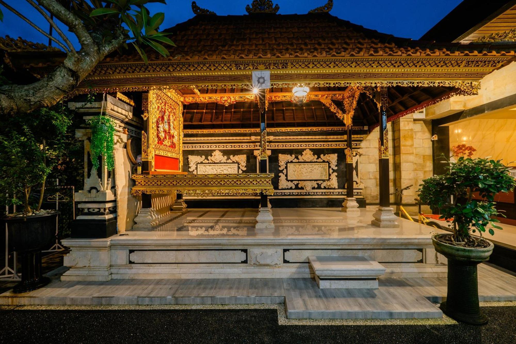 Puri Kasih Home Stay サヌール エクステリア 写真