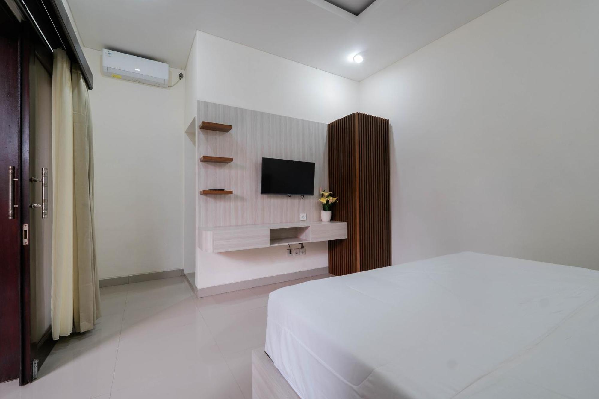 Puri Kasih Home Stay サヌール エクステリア 写真
