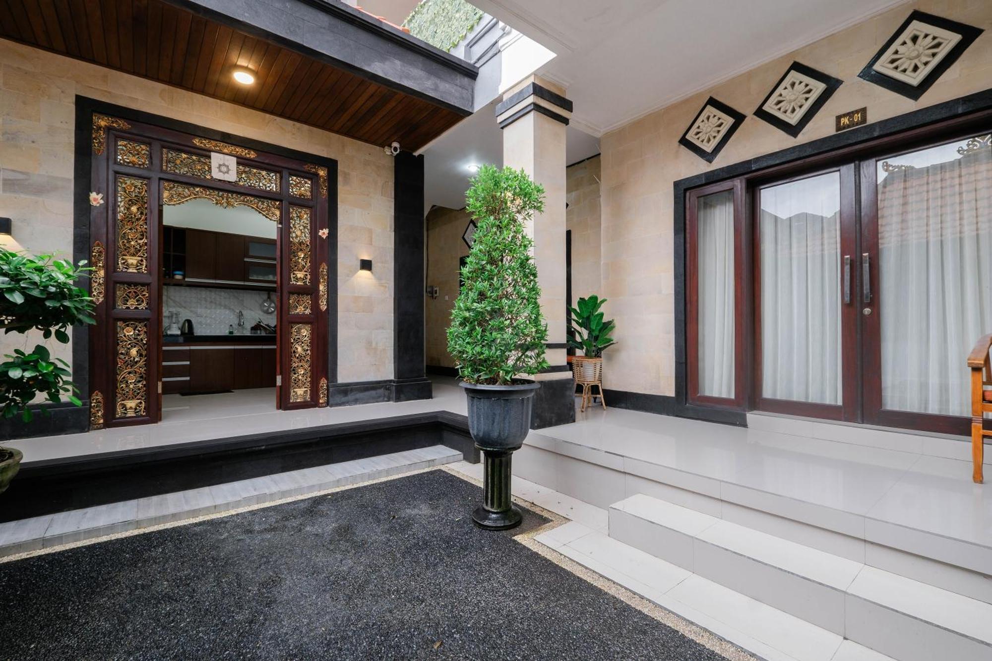 Puri Kasih Home Stay サヌール エクステリア 写真